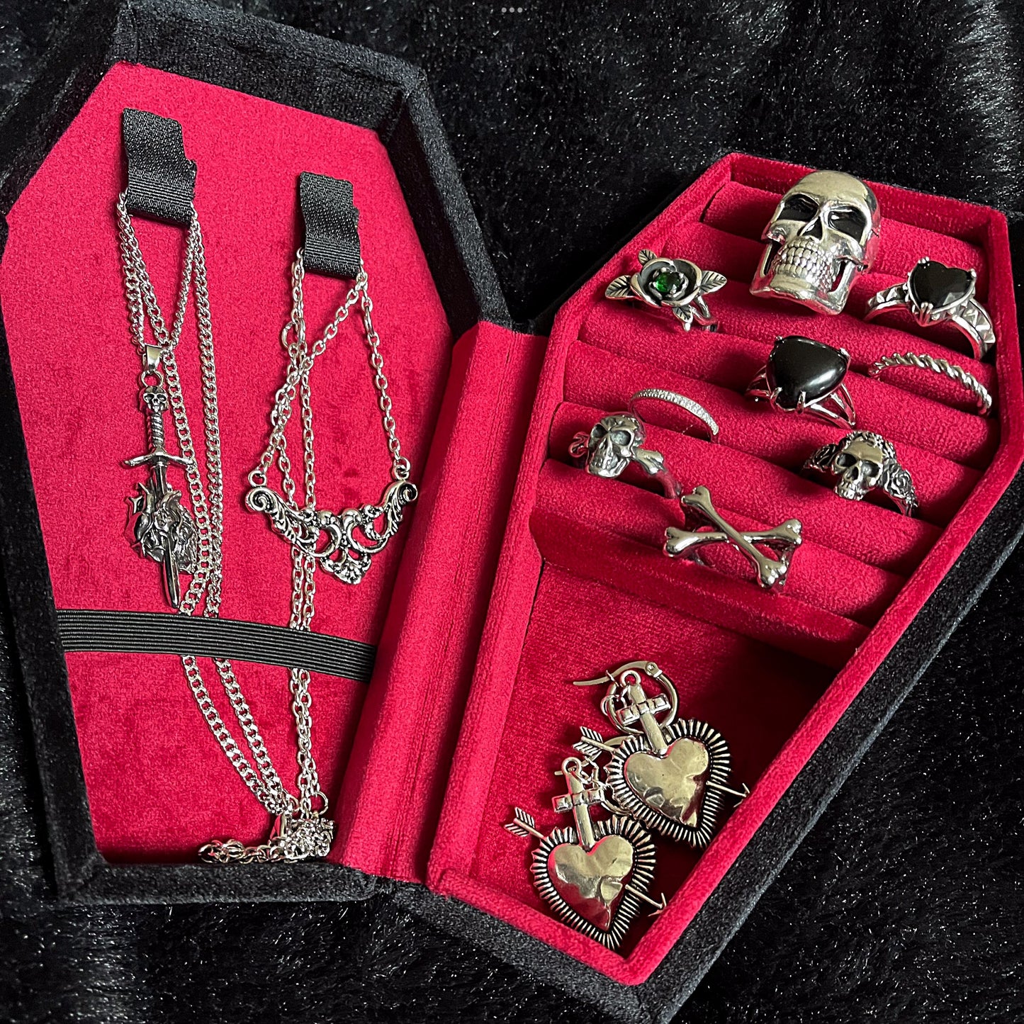 LARGE COFFIN JEWELLERY CASKET